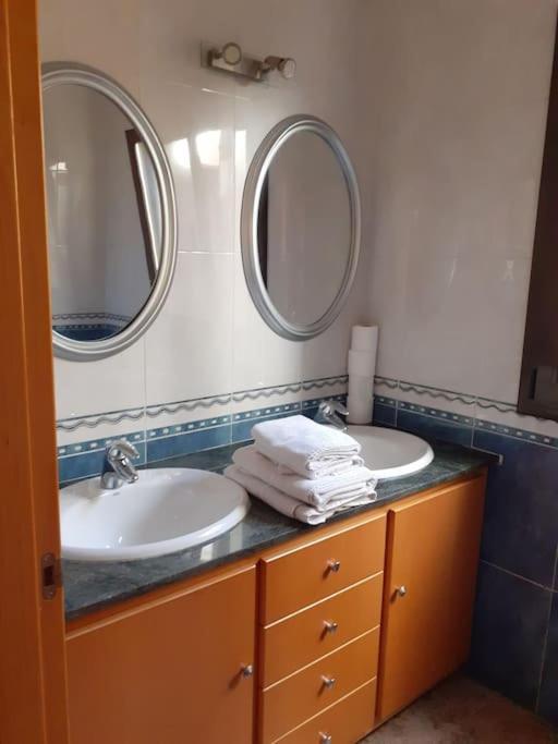 Piso Con Desayuno Incluido Y Vistas A La Montana. Apartamento Monistrol de Montserrat Exterior foto