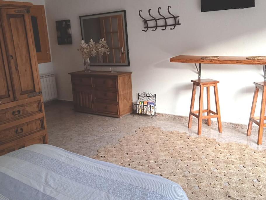 Piso Con Desayuno Incluido Y Vistas A La Montana. Apartamento Monistrol de Montserrat Exterior foto
